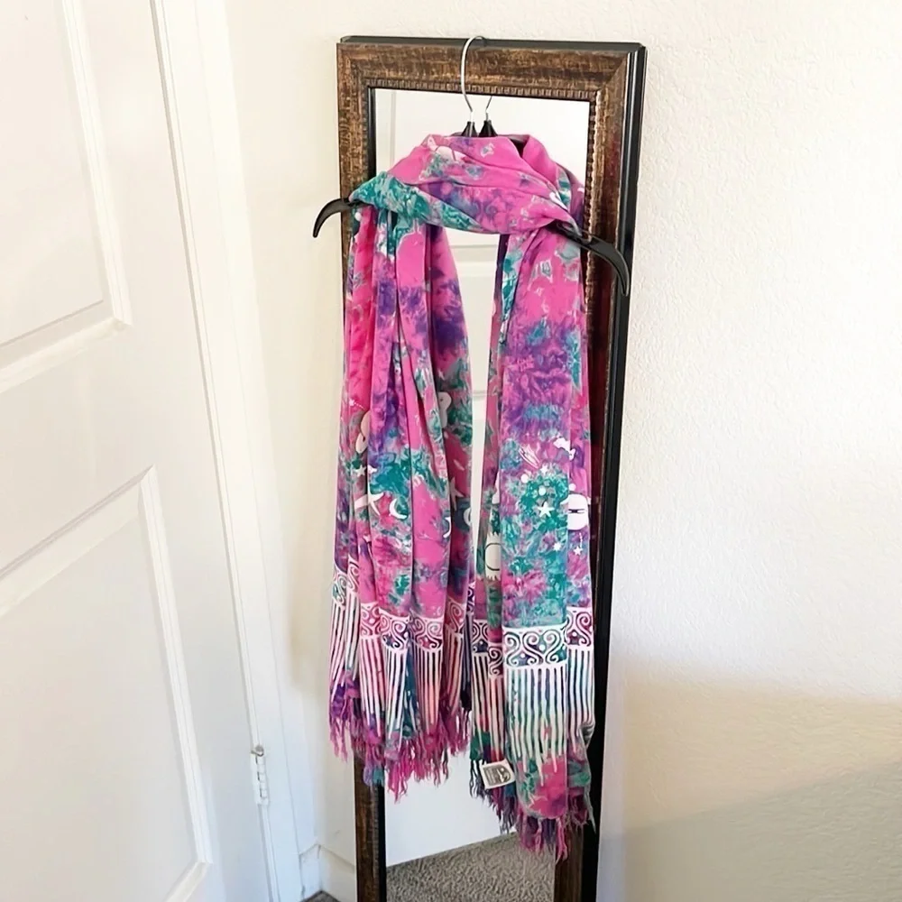 Island X Hawaii tassel scarf